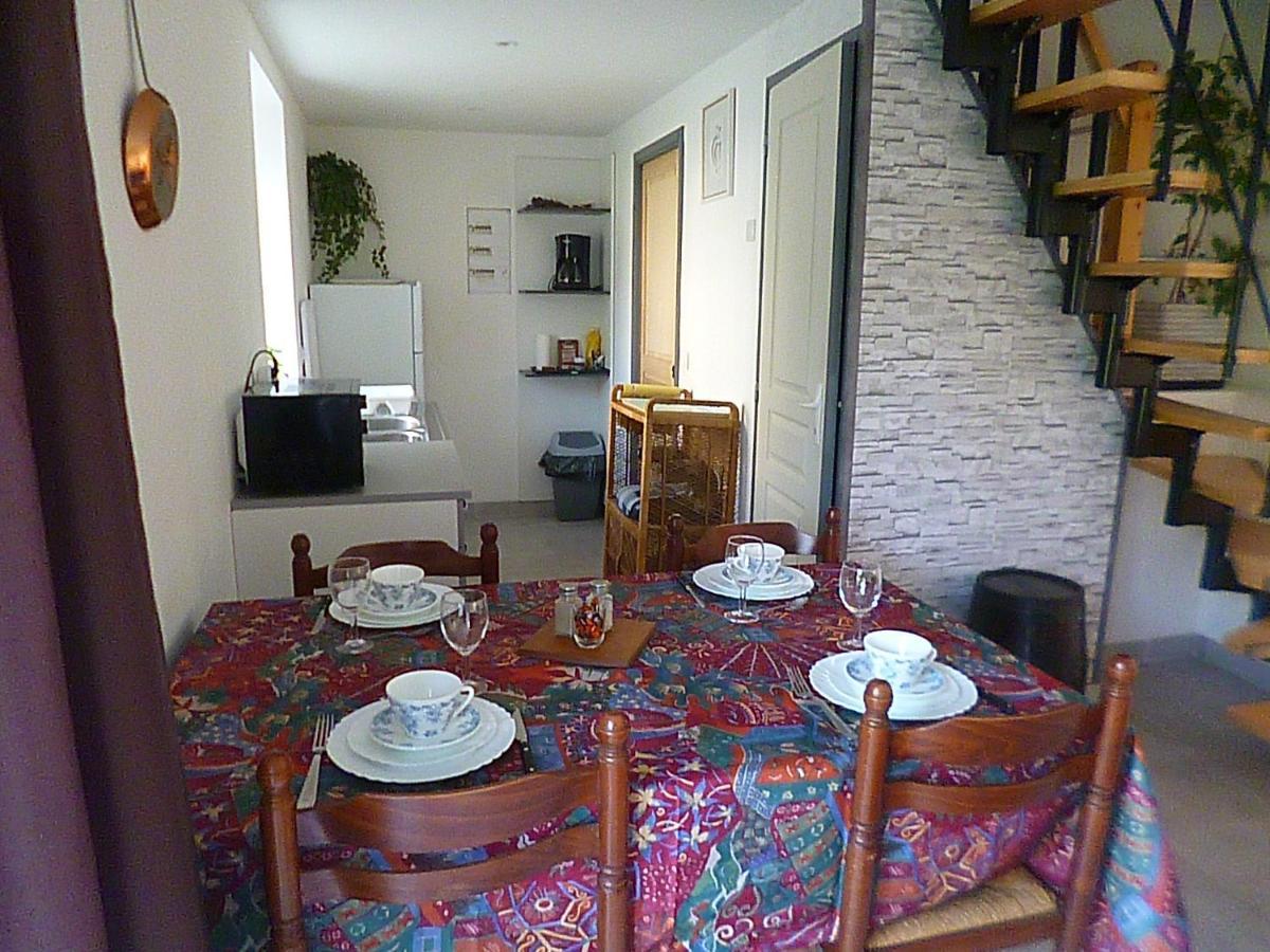 Vakantiehuis Au Calme Centre Finistere Jardin Clos Trégourez